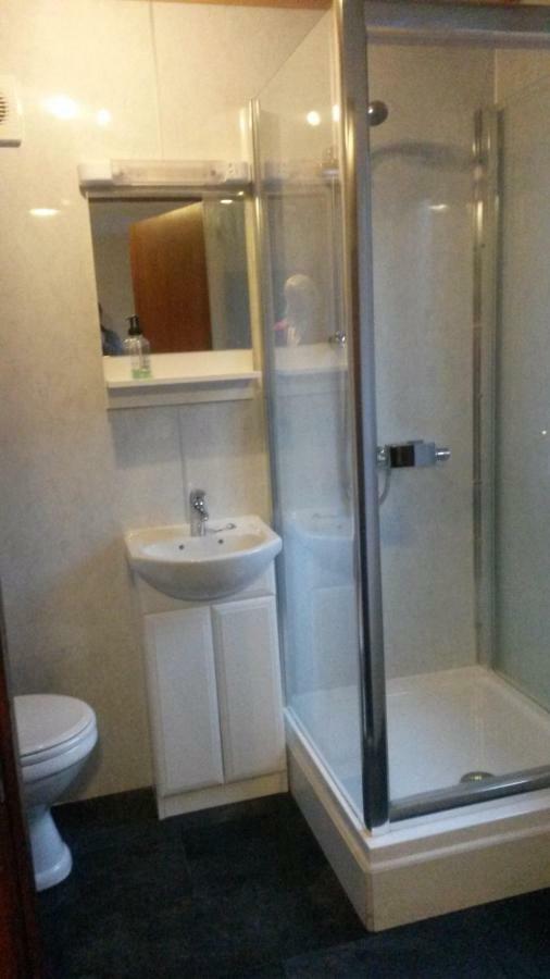 Beeches Guest House Дайс Екстериор снимка